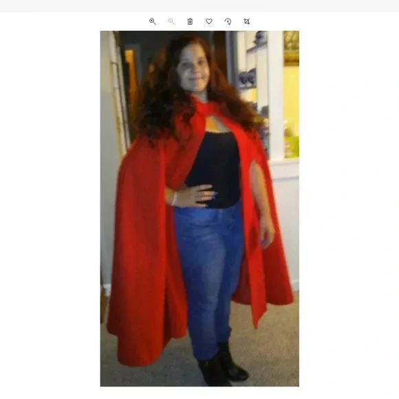 Hooded JR  Cape Cloak Large but fits like a medium - Picture 7 of 8